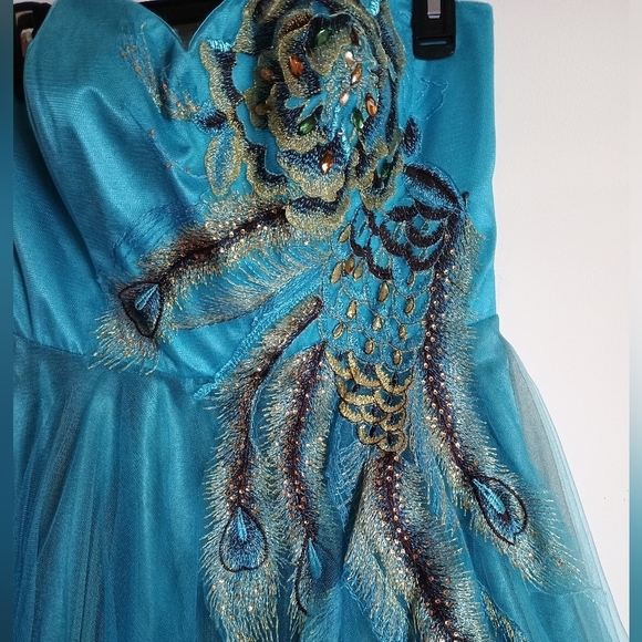 May Queen Prom&Party Peacock Dress Size 12 - Picture 5 of 13